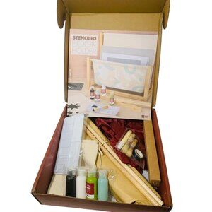 KiwiCo Craft Kit Stenciled Book Holder Open Box Ages 14+ Part#MMAG-F1794